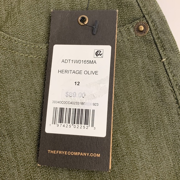 Frye Heritage Olive Green Shorts Size 12 Raw Hem Pockets Zip button up New NWT - Picture 4 of 12